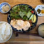 宮崎風土 くわんね - チキン南蛮定食（ご飯大盛+100円）
