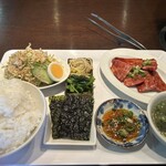 焼肉安さん - 料理写真:黒毛和牛ツラミ御膳（ご飯大）＋ビーフシチュー
1540円＋880円
