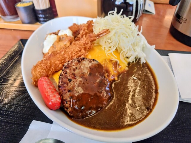 2026年かつや全力飯第8弾！「モツ野菜炒めとチキンカツの合盛り丼