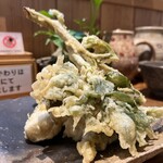 紀乃國屋 - 
