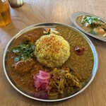 アララギ - 料理写真:カレー三種