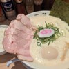 鶏そば 啜る 丸の内本店