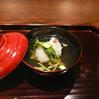 膳司 水光庵 - ハモのお椀クズ叩き、梅肉とコシアブラ、秋田のじゅんさい