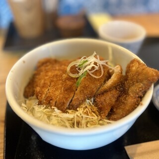 若狭 醤油かつ丼と豚汁 厳選味覚 うまもんや_0