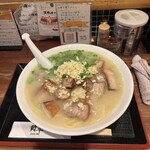 らーめん 賛平 - チャーシュー麺 大盛り ニンニクガバ