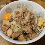 ラーメン一文路 - まぜそば（ヤサイ少なめ脂増し）　1050円