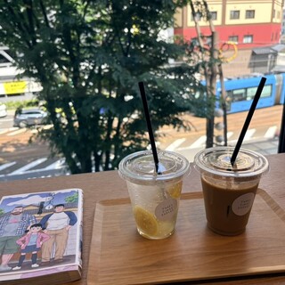 THREE TIMES COFFEE_1