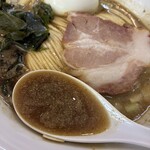 煮干中華ソバ イチカワ - スープ