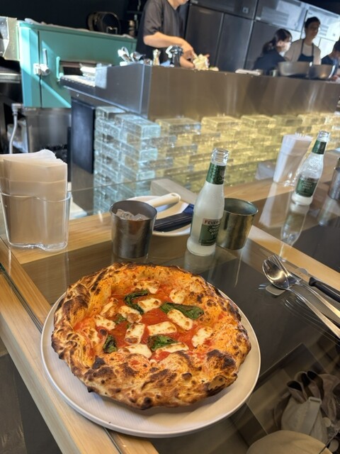 by 愛盗 遊生 : 400℃ PIZZA KYOTO - 丸太町/ピザ | 食べログ