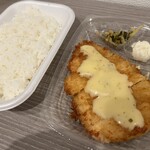 ほっともっと - 料理写真:チキン南蛮弁当