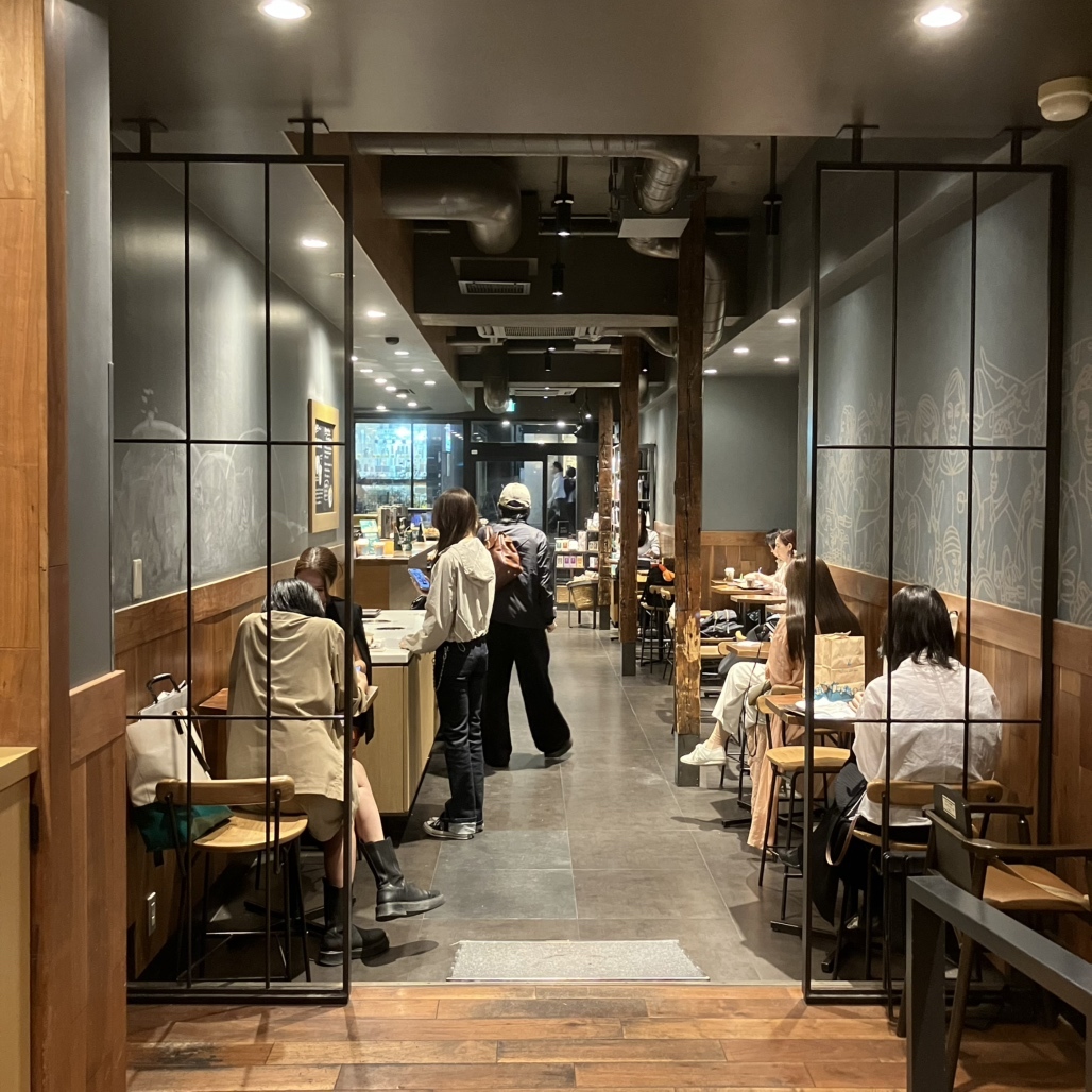 スターバックス コーヒー 表参道 神宮前 4 丁目 店