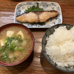 たらふくちゃん - カンパチの味噌漬け焼き定食