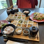 ダイナミックキッチン＆バー 燦 - 