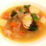 chez le mak - 【2015年3月再訪】おひとりさま限定のコースメニューであるBachelor（3,300円）のスープ。この日はガルギュール。