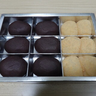 PRECIOUSDELI&GIFT_0