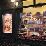 PATISSERIE TOOTH TOOTH - 