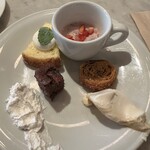 MORETHAN TAPAS LOUNGE