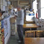 あげたいの店みわや - 大衆的な店内