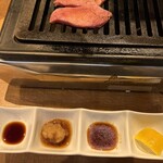 ニクアザブ - 