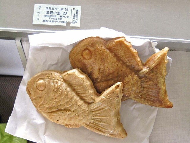 あげたいの店みわや - 津軽五所川原/たい焼き・大判焼き | 食べログ