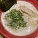 泡系しおとんこつラーメン べらしお - 