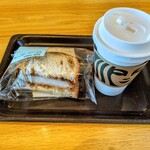 スターバックスコーヒー - 料理写真:ポークカツ石窯カンパーニュサンド、カフェミスト(Tall)