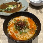 ススキノリビング - 担々麺