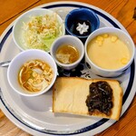 はみんぐばーど - 無料モーニングのトーストセット(小倉・茶碗蒸し)