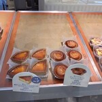 BAKE CHEESE TART - 焦がしキャラメルベイクドチーズ