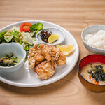シマカラ食堂 - 