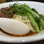 六坊担担面 - 