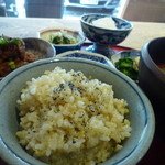 ヒトハ - 玄米ごはん