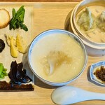 気仙沼-KUROMORI- - 料理写真:【平日/朝食】ふかひれ海鮮粥