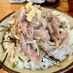 旬食健美  田しろ - いわし丼_鰯増量