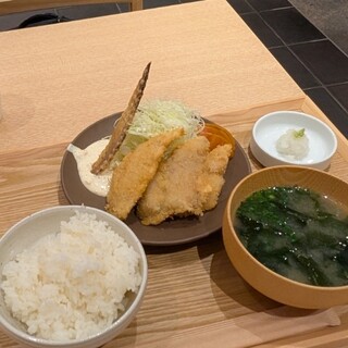 トーキョーアジフライ_1