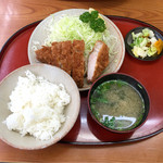 とんかつ繁 - ロースカツ定食