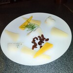 ＨａｔｃｈｅｒＭａｎＣｌｕｂ - 料理写真:チーズ盛り合わせ