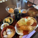 cafe 蕾 - 