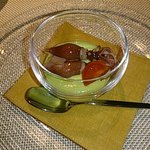 NOUVE - アミューズ　ホタルイカと豆のムース