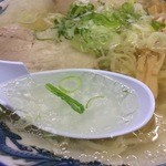 らーめん 青い鳥 - とんでもなく澄み切った鶏スープ