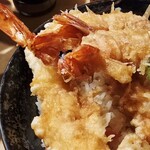 天丼ふじ - エビの勇姿。