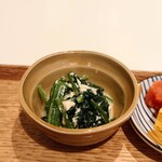 MID ミッドダイニング - ほうれん草の白和え。