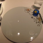 ア・ニュ ルトゥルヴェ・ヴー - 