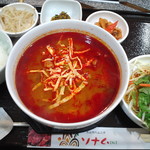 炭火焼肉・韓国家庭料理 ソナム - ユッケジャン