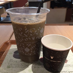 Nana's green tea - ほうじ茶ラテラージ540円