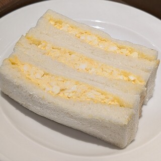 サンドイッチハウスイズ_0