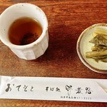 野麦路 - サービスの野沢菜漬けが絶品