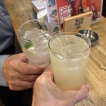 キャサリン'sBAR - この日最初の乾杯
