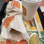 バーガーキング - ドリンク写真:はー待ちに待った実食