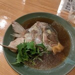 ダイニングバー はち - 鯛兜煮　ほわほわの身とトロっ♥としたコラーゲン部